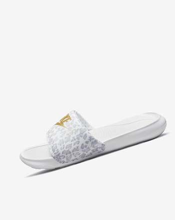 Nike Victori One Badslippers Dames Wit Grijs Platina Metal Goud | NL_4955